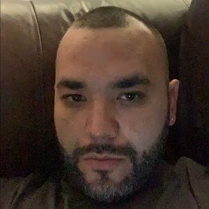 Meet your Posher, Benito